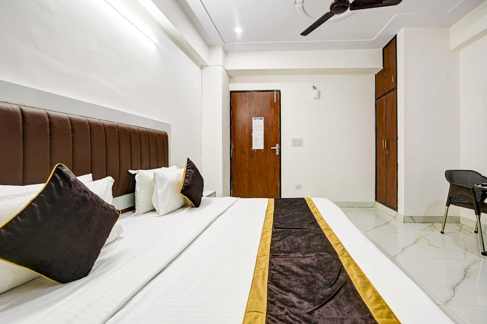 Hotel Krishna Tower Delhi  Extérieur photo