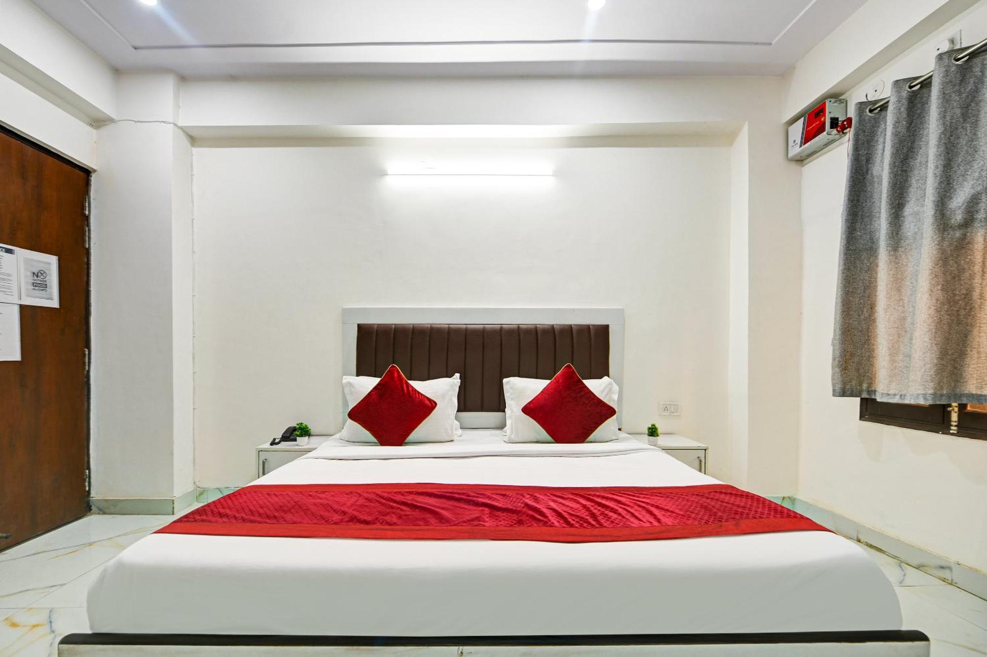 Hotel Krishna Tower Delhi  Extérieur photo